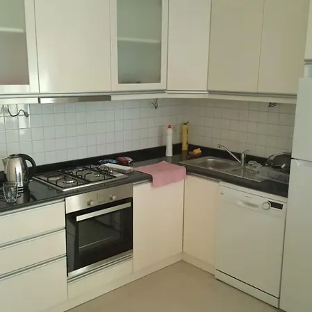 Mirabel A Apartamento *